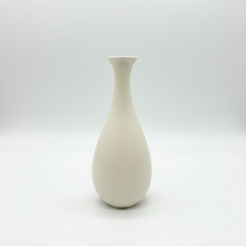 White Round Pot
